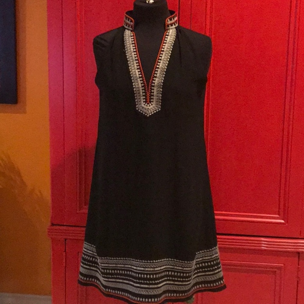 CUTE and Comfy dress by THML.